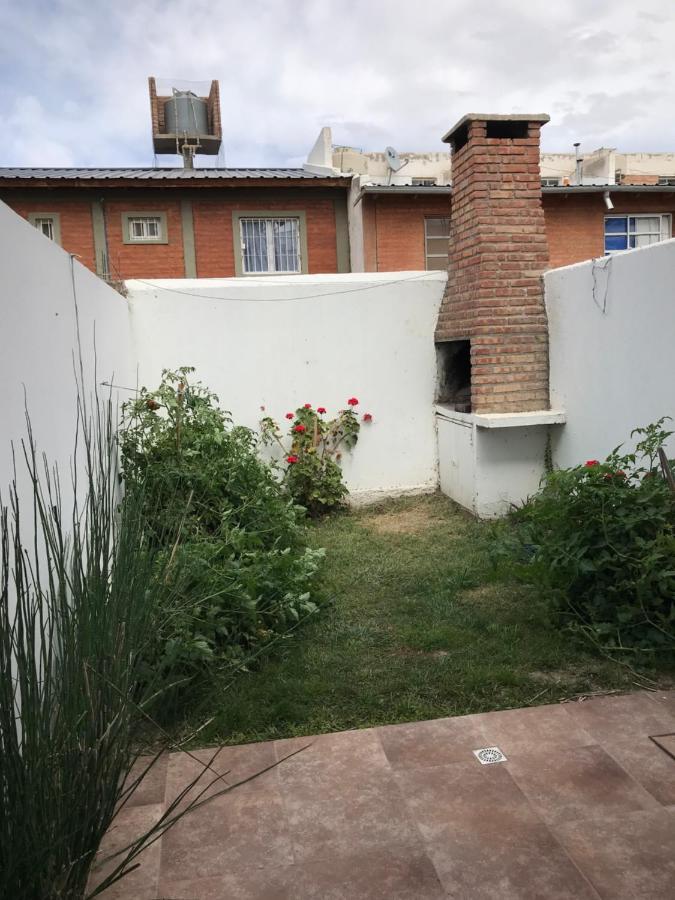 Los Paraisos - Duplex con garage y parrilla Neuquén Exterior foto